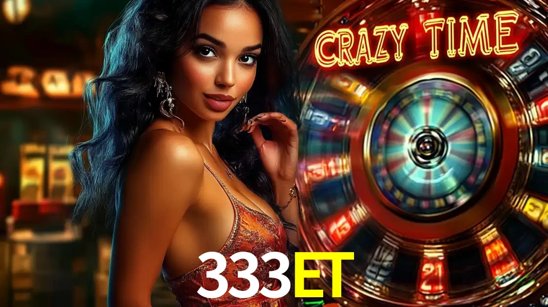 Mulher elegante ao lado da vibrante roda da fortuna do jogo de cassino ao vivo Crazy Time, um dos game shows mais populares e cheios de prêmios do 333ET.